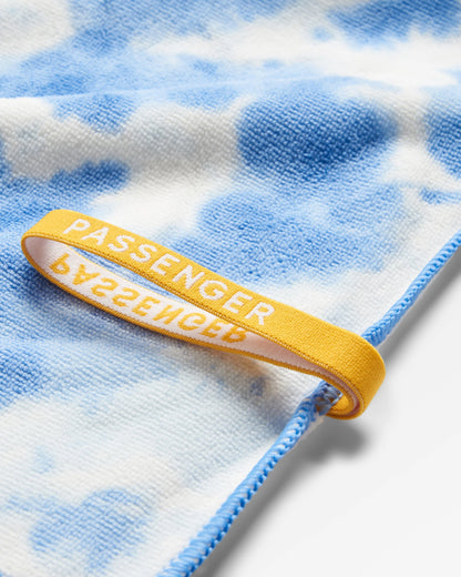 Travel Quick Dry Towel - Tie Dye Cornflower - Flatlay