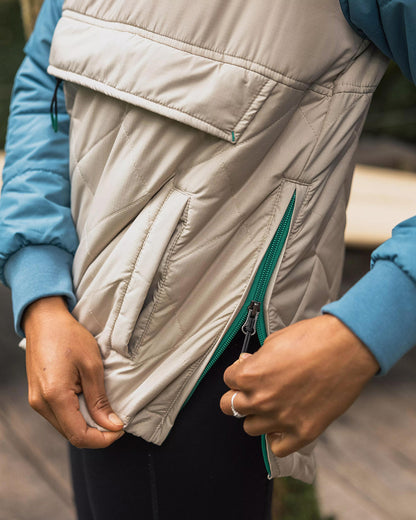 Ocean Insulated Anorak - Feather - Lifestyle