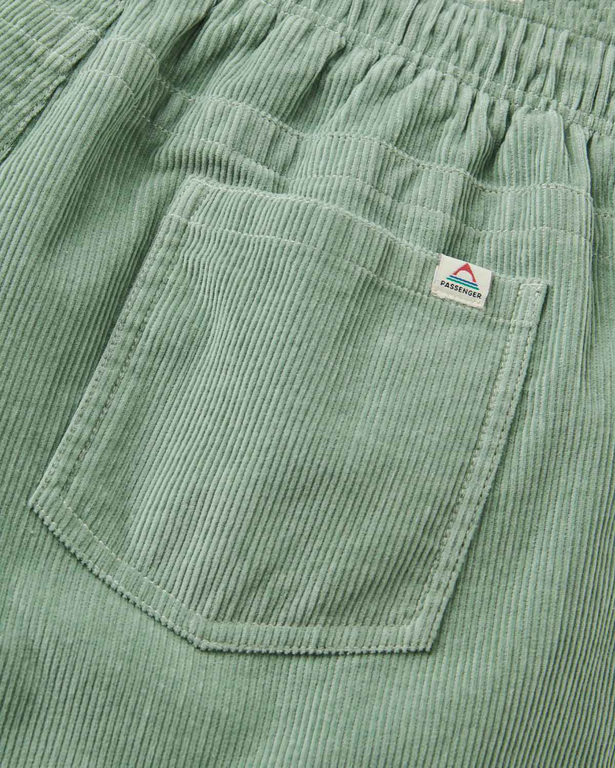 Drifter Cord Short - Pistachio - Flatlay