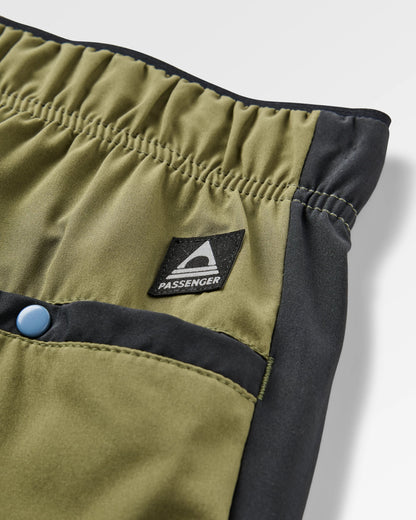 Swift Trail Short 7" - Khaki - Flatlay