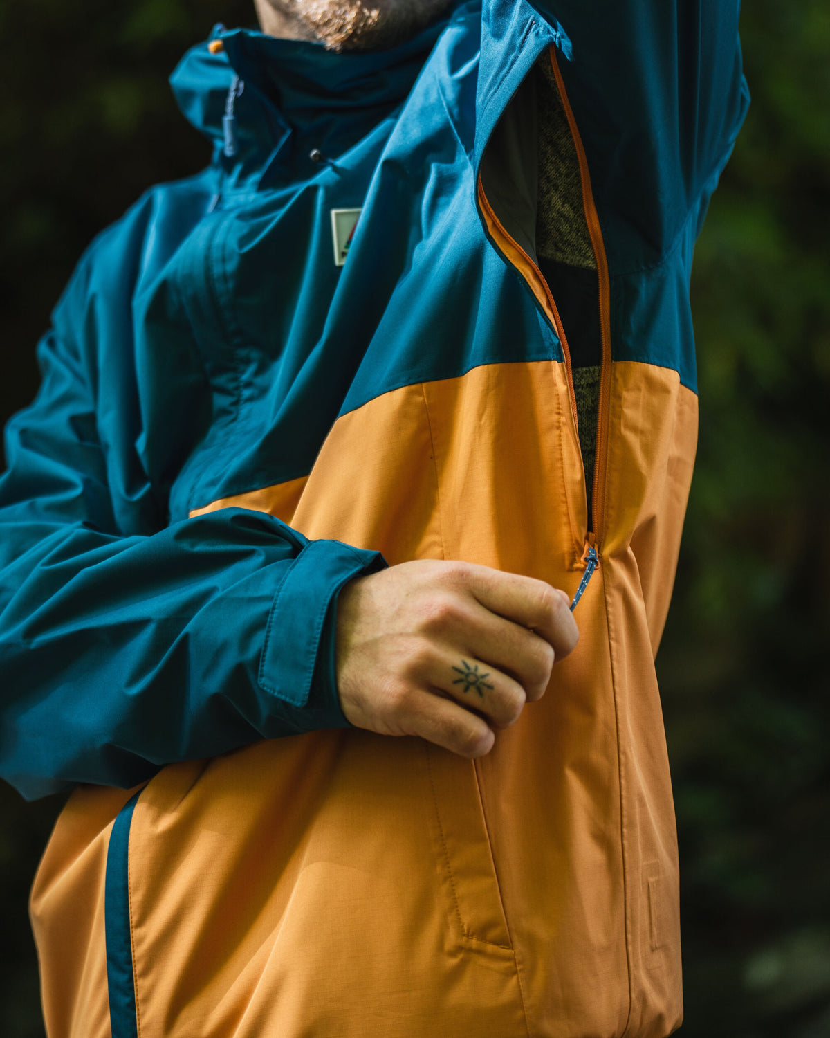 Season Water Resistant Jacket - Corsair Blue/ Apricot - Lifestyle
