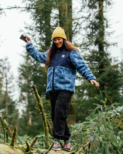 Sefton Deep-Pile Sherpa Full Zip Fleece - Abstract Mountain Blue Steel - Lifestyle