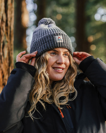Crag Bobble Hat - Charcoal/Stone - Lifestyle - Female