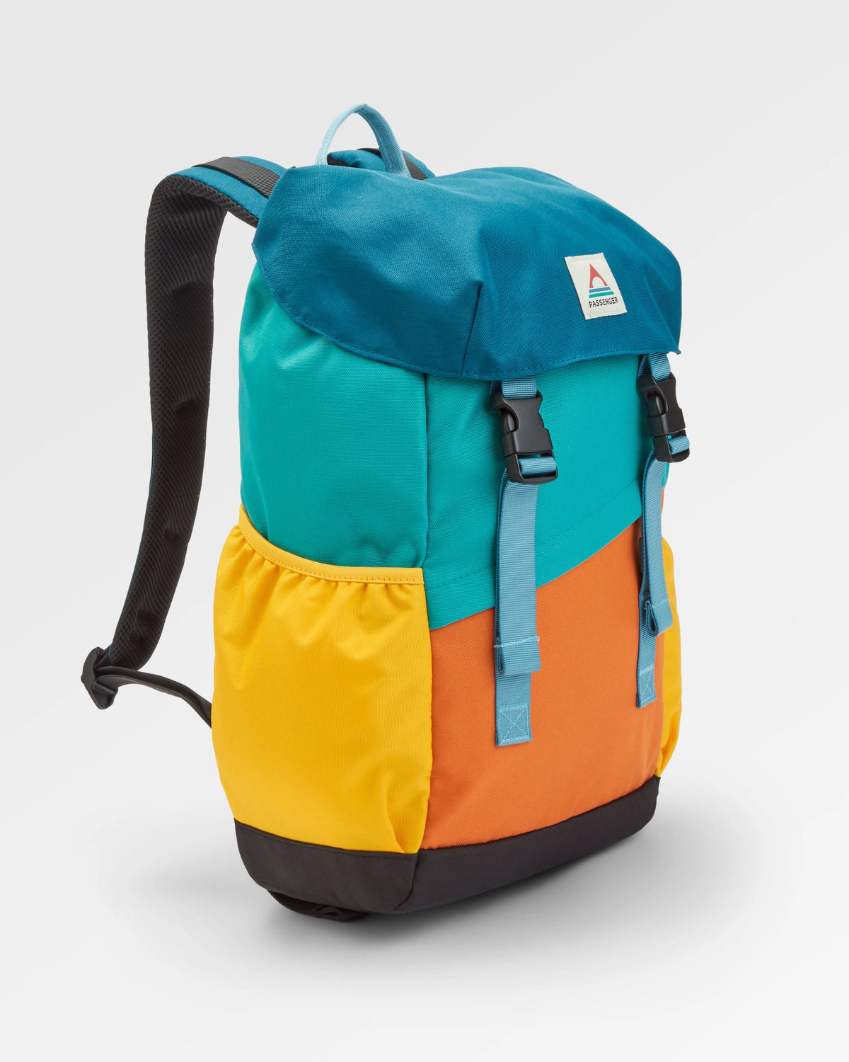 Boondocker 18L Backpack - Multi Colour - Flatlay