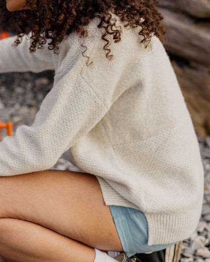 Cove Knitted Jumper - Off White - Lifestyle