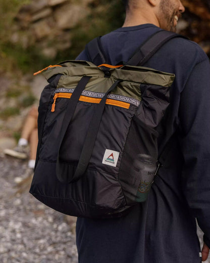 Stow Tote 22L Backpack - True Black/ Khaki - Lifestyle