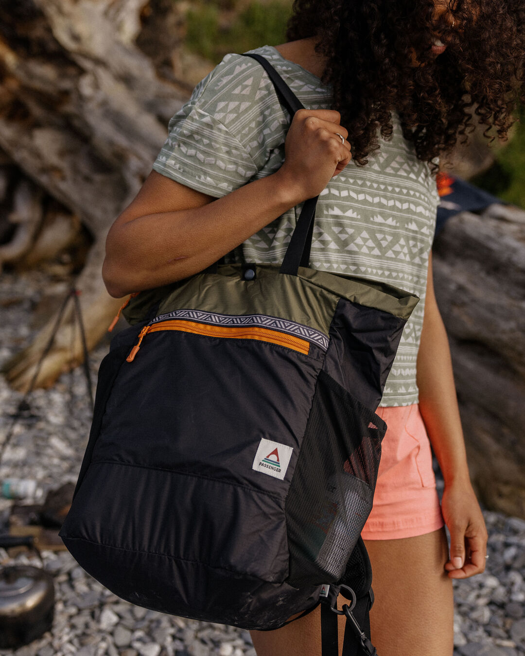 Stow Tote 22L Backpack - True Black/ Khaki - Lifestyle