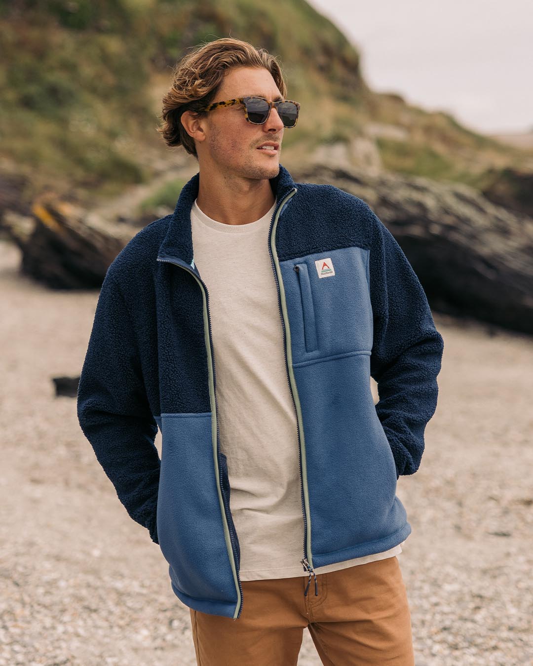 Sendero Full Zip Fleece - Deep Navy - Lifestyle