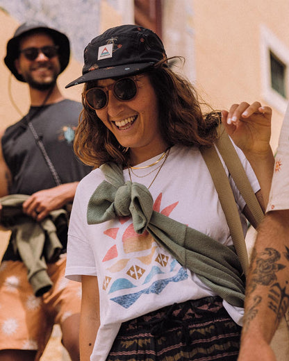 Sunray T-Shirt - White - Lifestyle