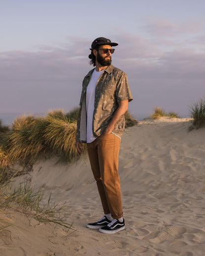 Cove Cotton Short Sleeve Shirt - Olive Made To Roam - Lifestyle