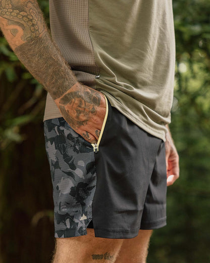 Exploration Trail Shorts - Black - Lifestyle