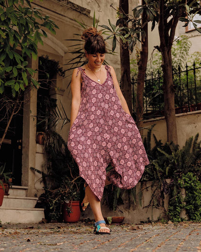 Copetín Jumpsuit - Tile Wine - Lifestyle