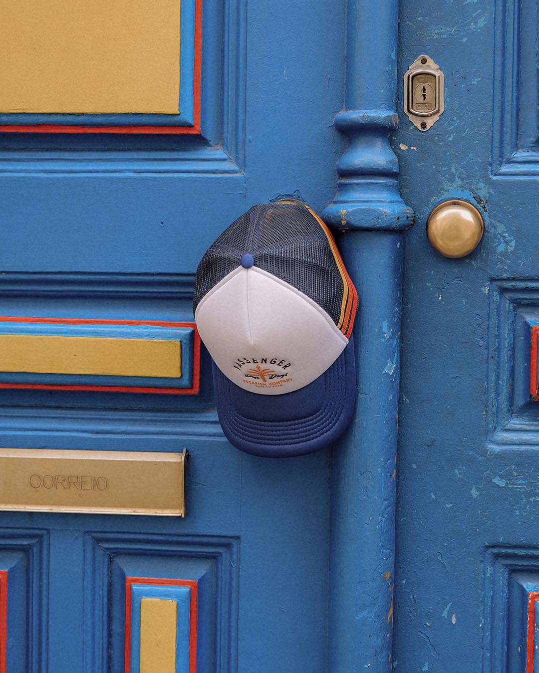 Onda Snapback Trucker Cap - True Blue - Lifestyle