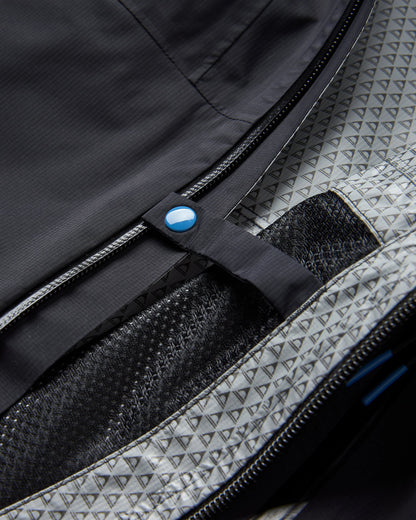 Trailscape Light Women's Waterproof Jacket - Black - Flatlay