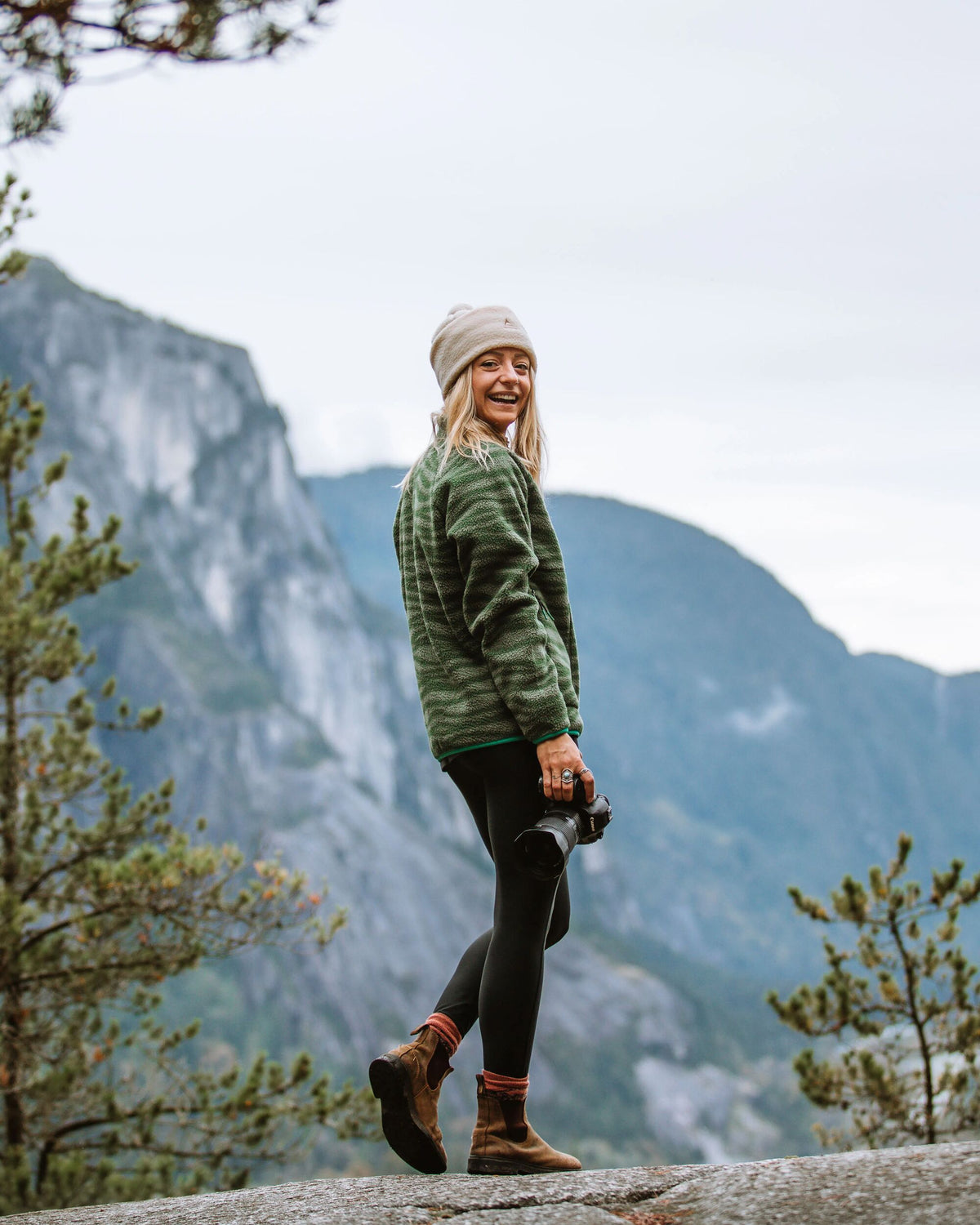 Fairbanks Full Zip Sherpa Fleece - Strata Fir Tree - Lifestyle