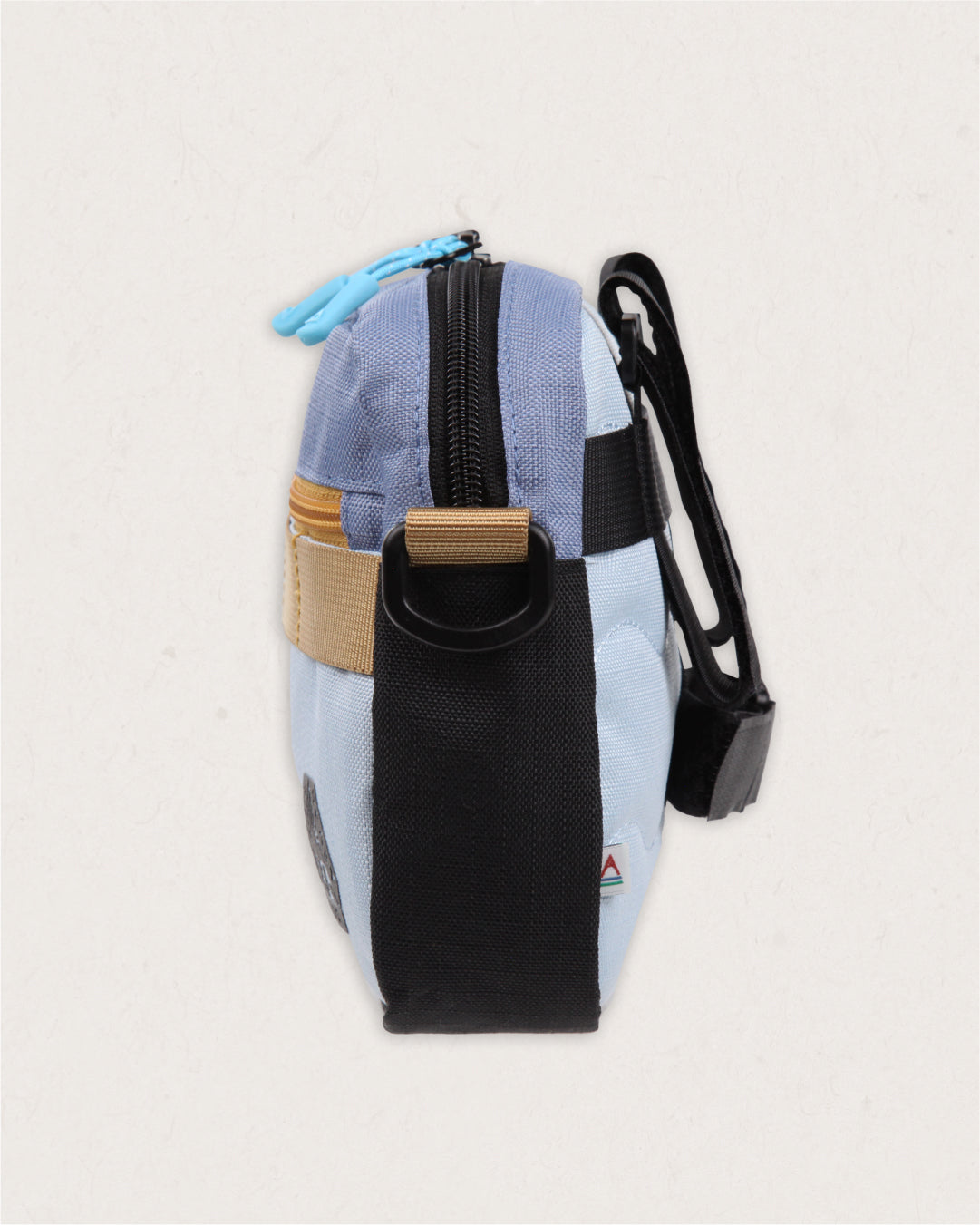 Navigate Hybrid Bike and Hip Pack - Provincial Blue - Lifestyle