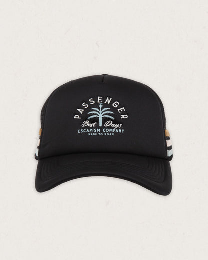 Onda Snapback Trucker Cap - Black - Lifestyle