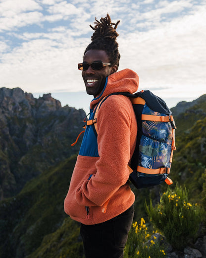 Ventura 1/2 Zip Sherpa Fleece - Baked Clay - Lifestyle