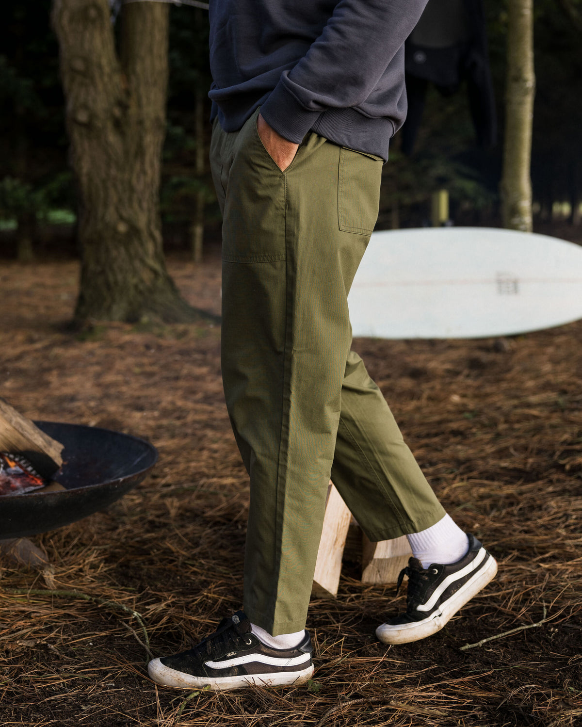 Timeless Crop Trouser - Khaki - Lifestyle