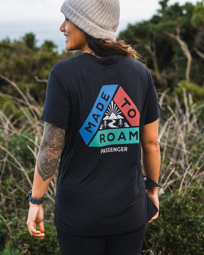 Aurora Active T-Shirt - Black - Lifestyle