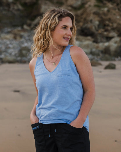 Rivergate Top - Cornflower - Lifestyle