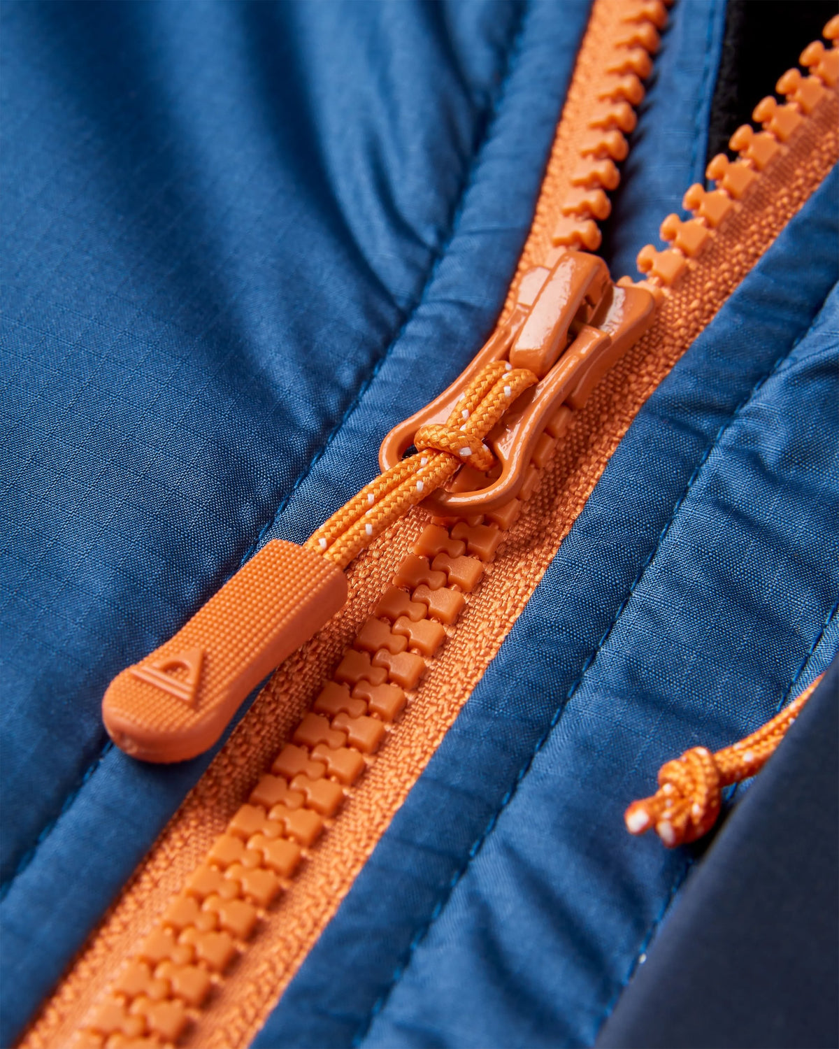 Waves Sherpa Lined Changing Robe - Dark Denim/ Deep Navy - Flatlay