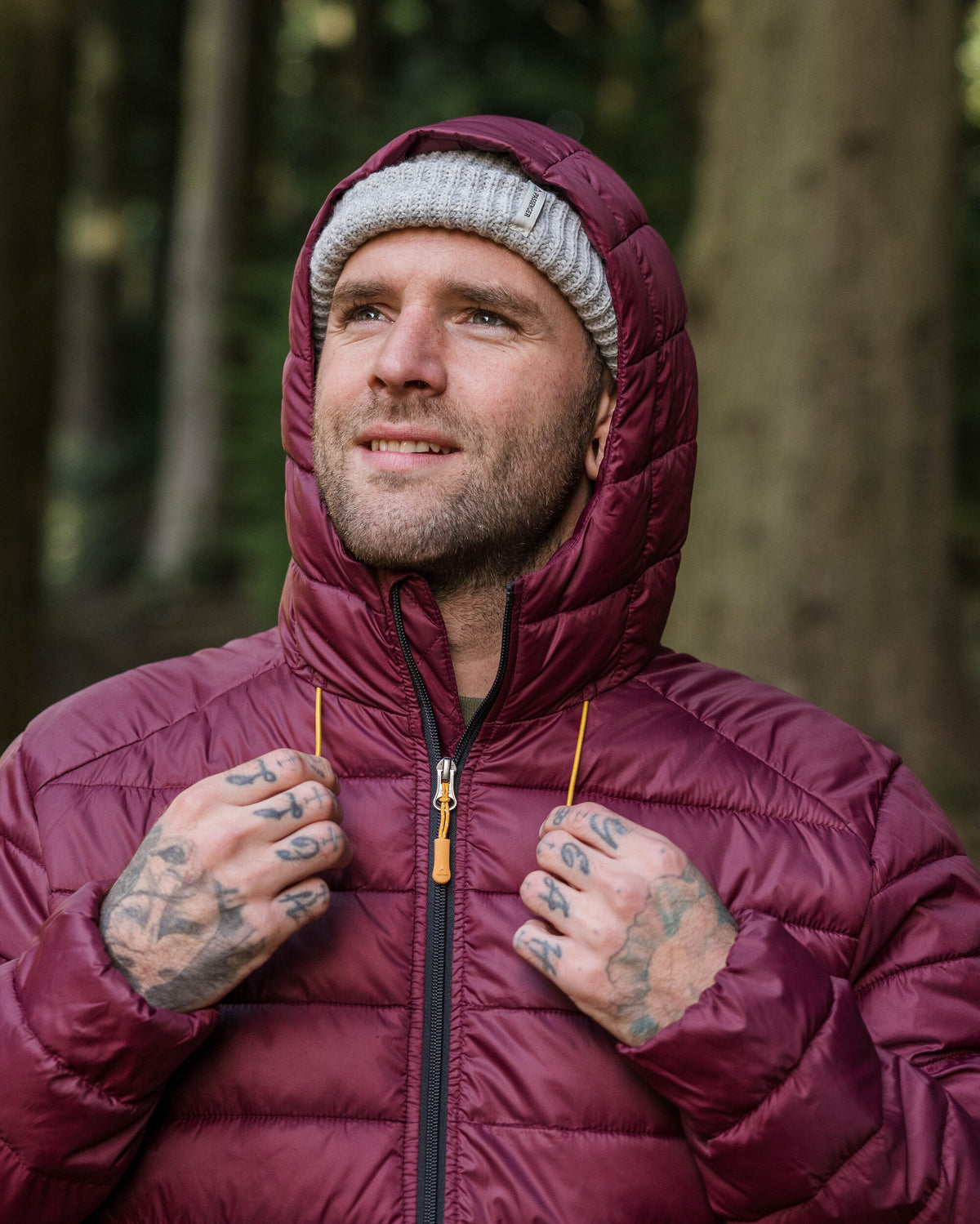 Roamer Insulated Jacket - Wine - Lifestyle