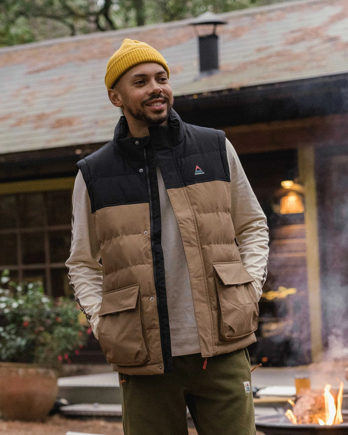 Baltic Insulated Gilet - Caramel/Black - Lifestyle