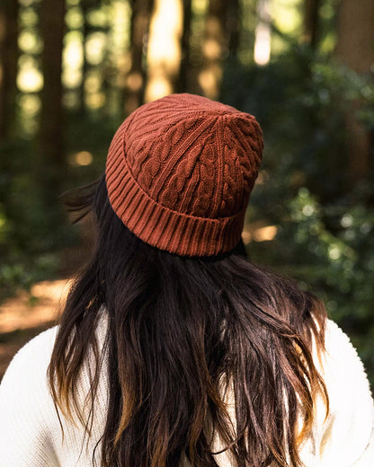 Fireside Cable Knit Beanie - Baked Clay - Lifestyle - Female