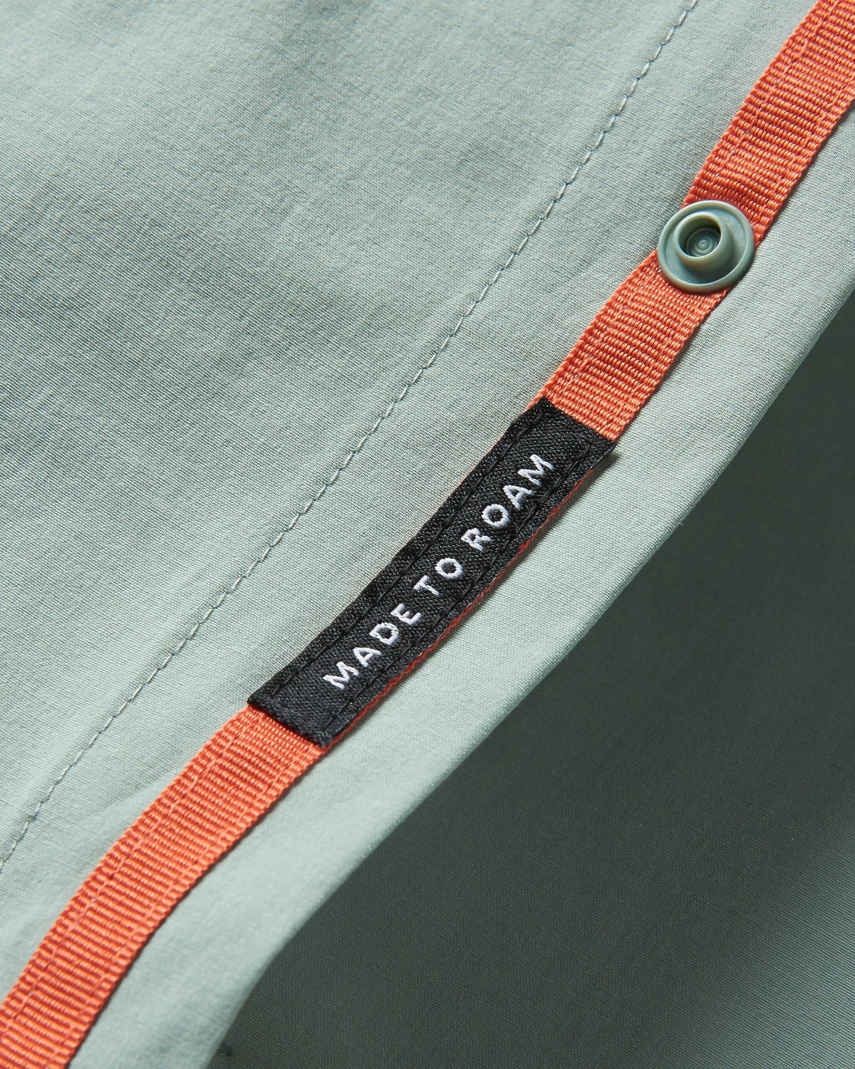 Traveller Stretch Shirt - Pistachio - Flatlay