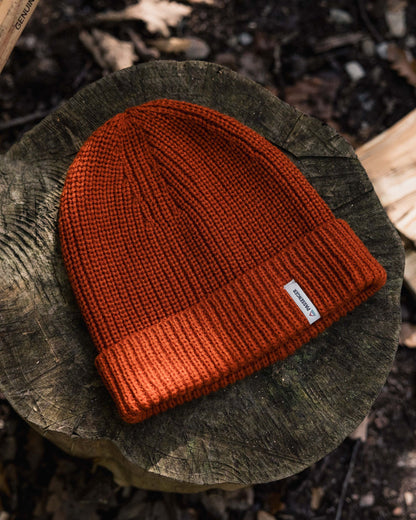 Compass Beanie - Rust - Lifestyle
