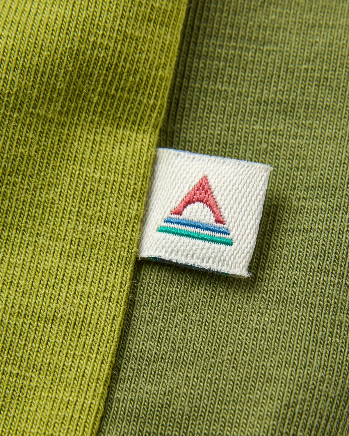 Solstice Drirelease® Active Vest - Clover/Tea Green - Flatlay