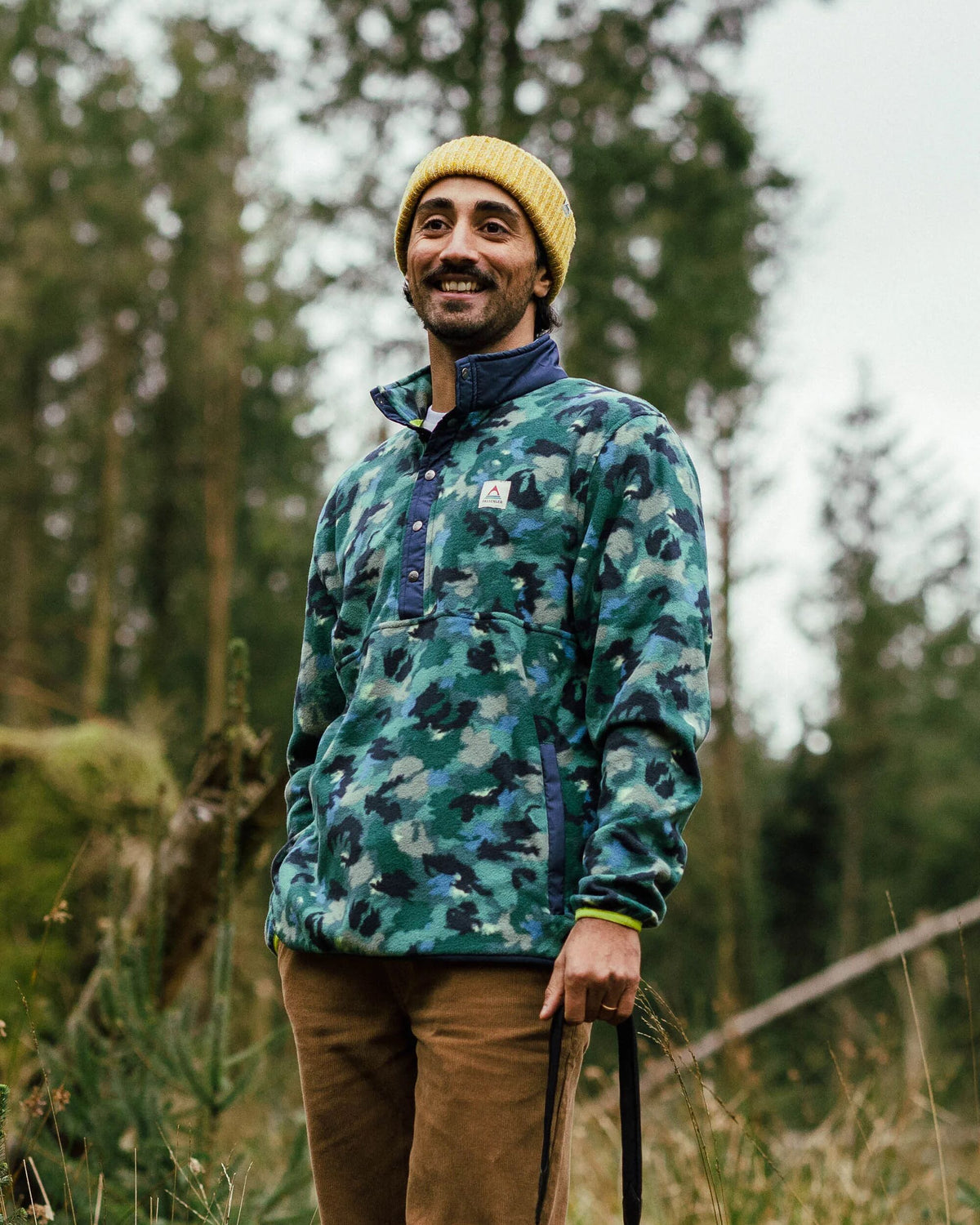 Adrift Polar Fleece - Alpine Camo Rain Forest - Lifestyle
