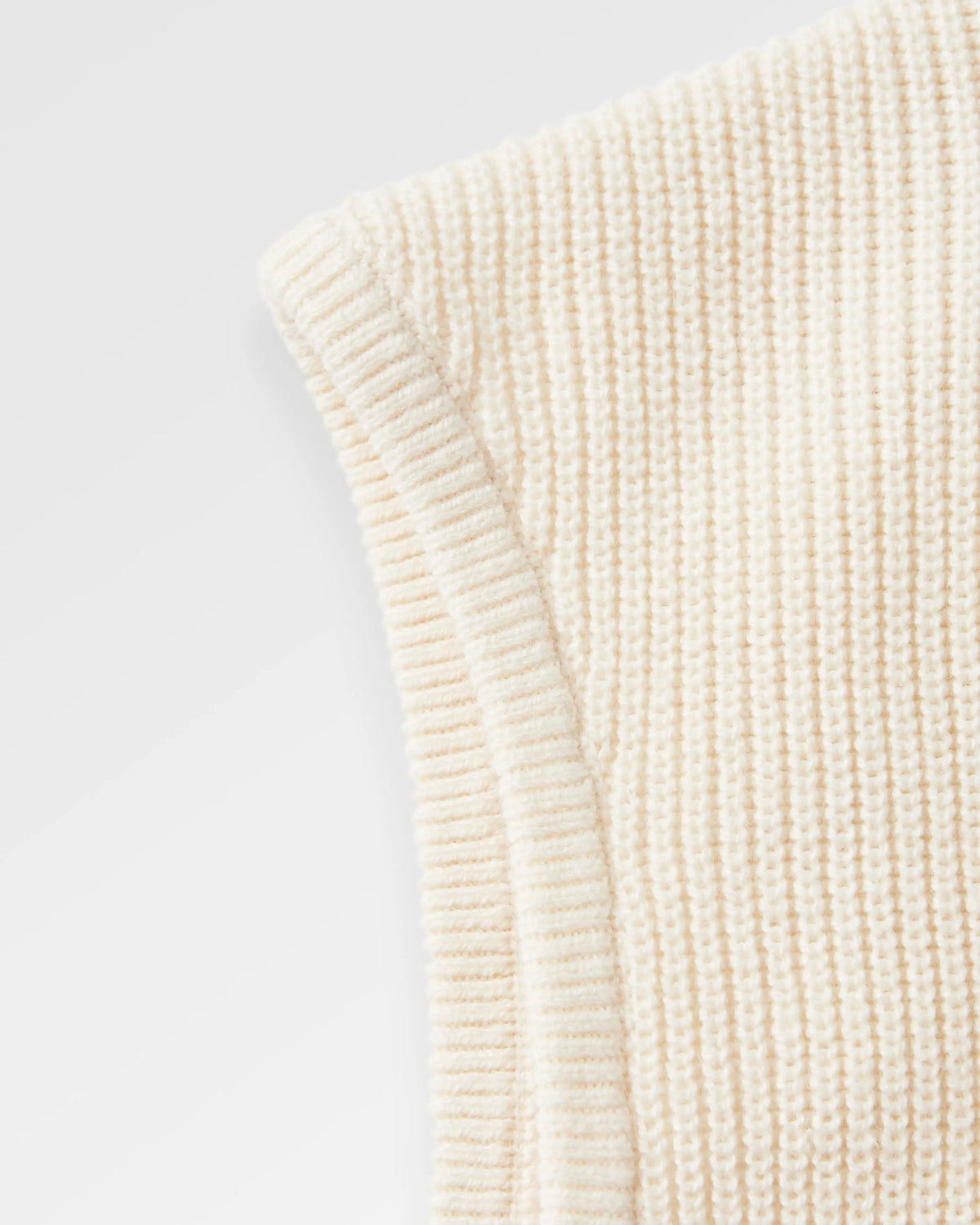 Vintage Knitted Vest - Birch - Flatlay