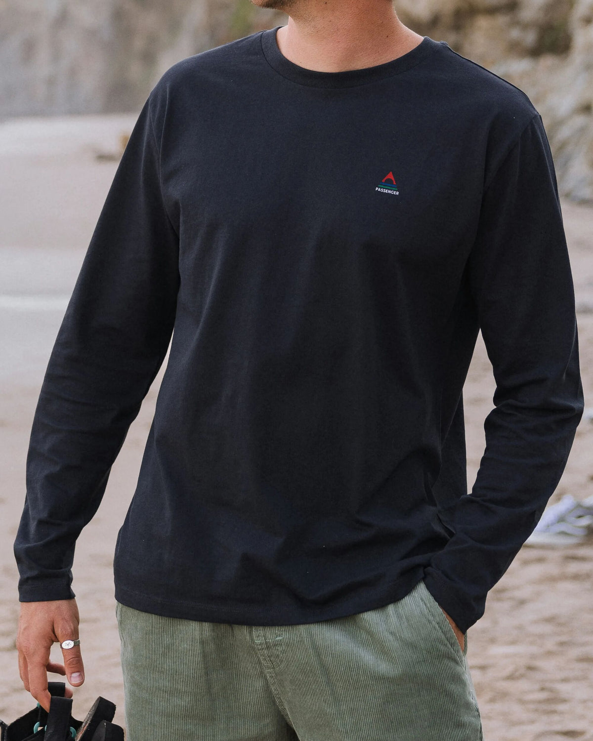 Classic Logo LS T-Shirt - Black - Lifestyle