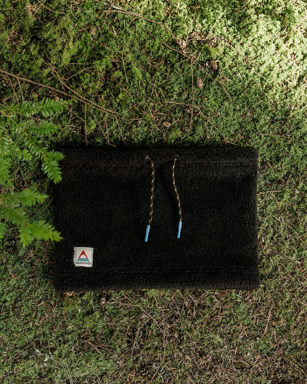 Ash Sherpa Fleece Snood - Black - Lifestyle
