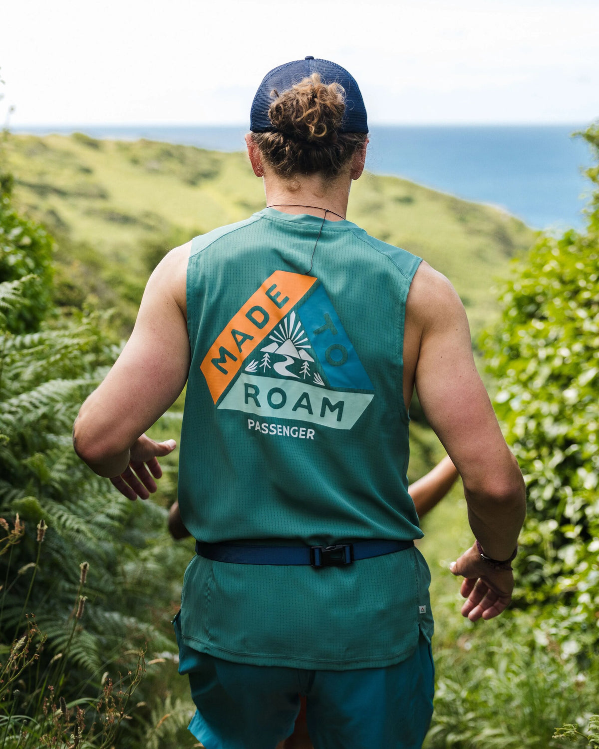 Boardwalk Active Vest - Deep Sea - Lifestyle