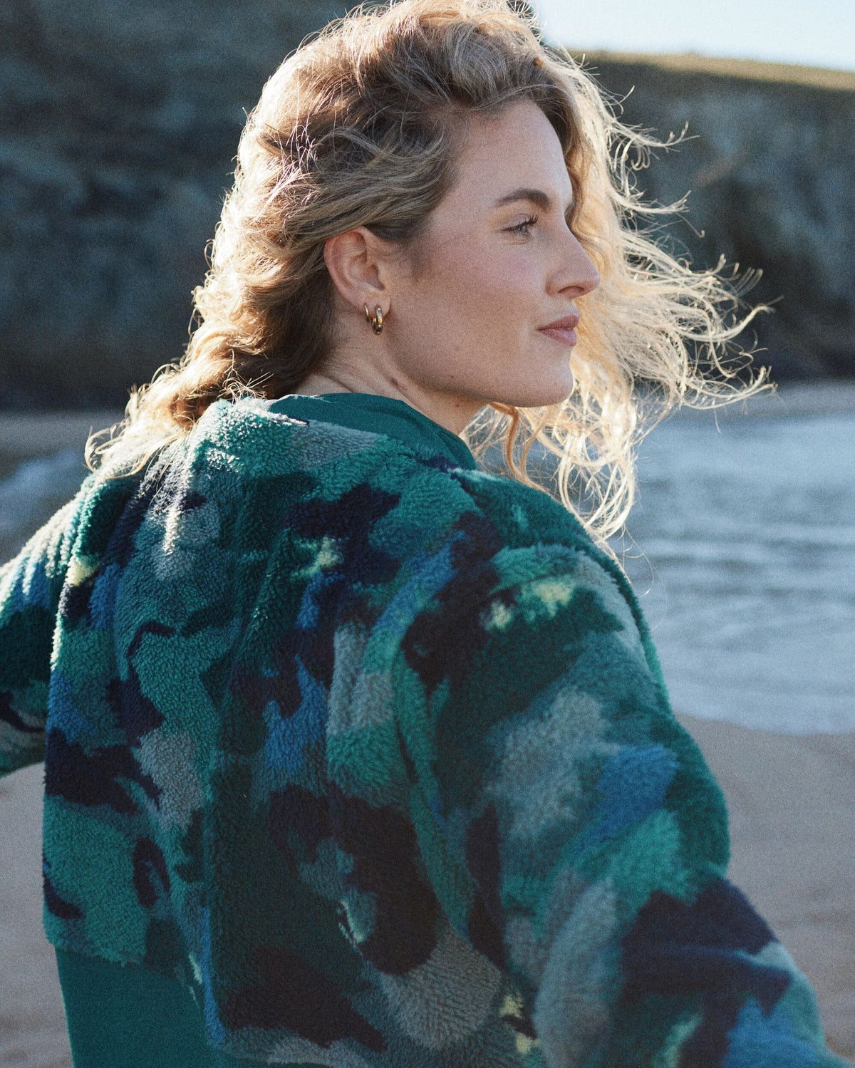 Navegado Soft-Touch Sherpa Fleece - Alpine Camo Rain Forest - Lifestyle