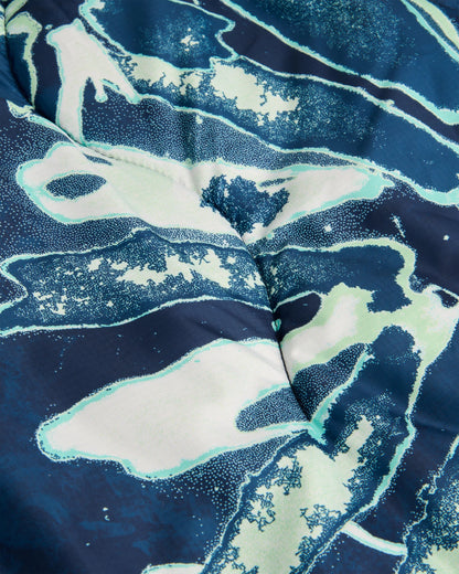 Cabin Sherpa Blanket - Frost Rich Navy - Flatlay