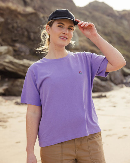 Classic T-Shirt - Retro Purple - Lifestyle