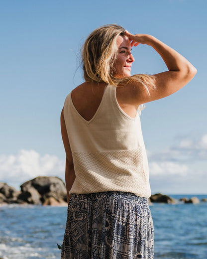 Migrate Knitted Vest - Oat - Lifestyle