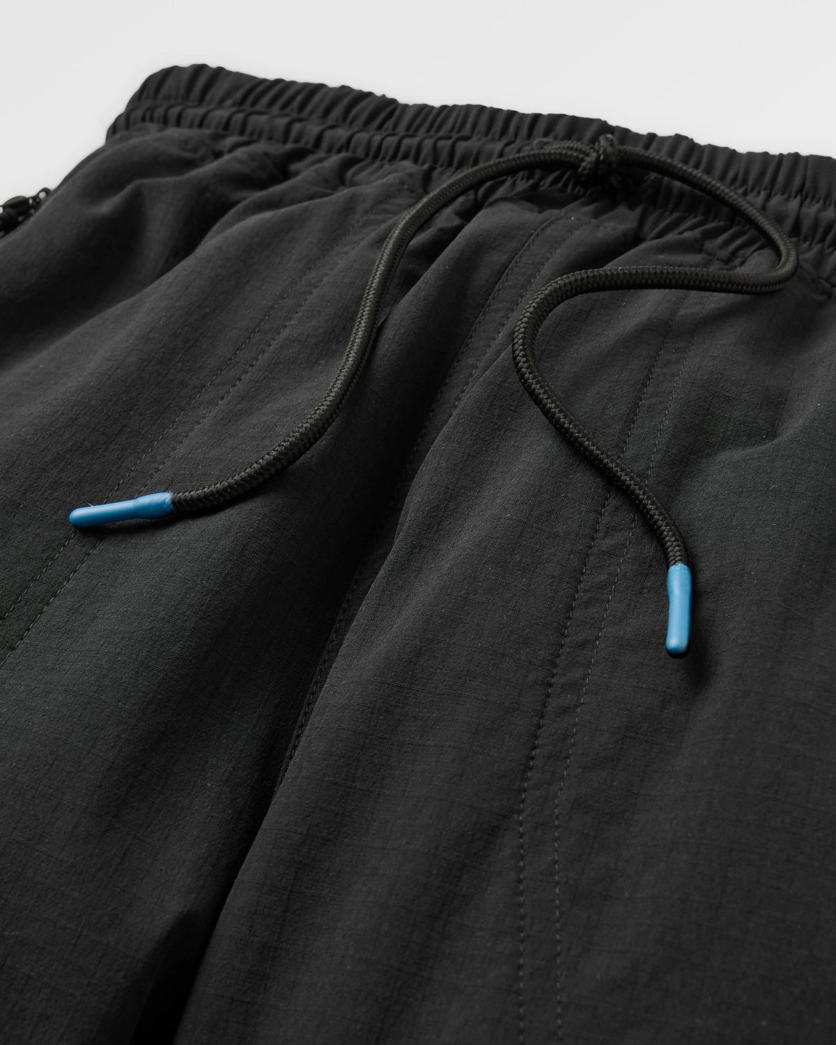 Stride Active Trail Jogger - Black - Flatlay