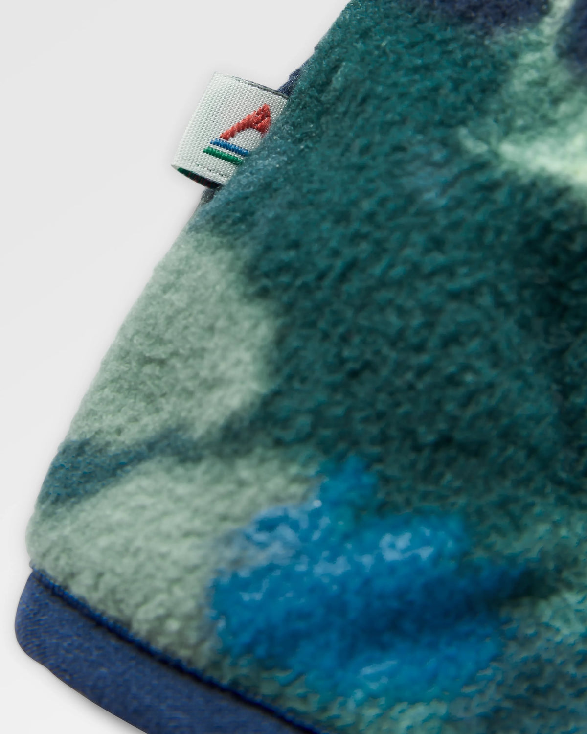 Adrift Polar Fleece - Alpine Camo Rain Forest - Flatlay