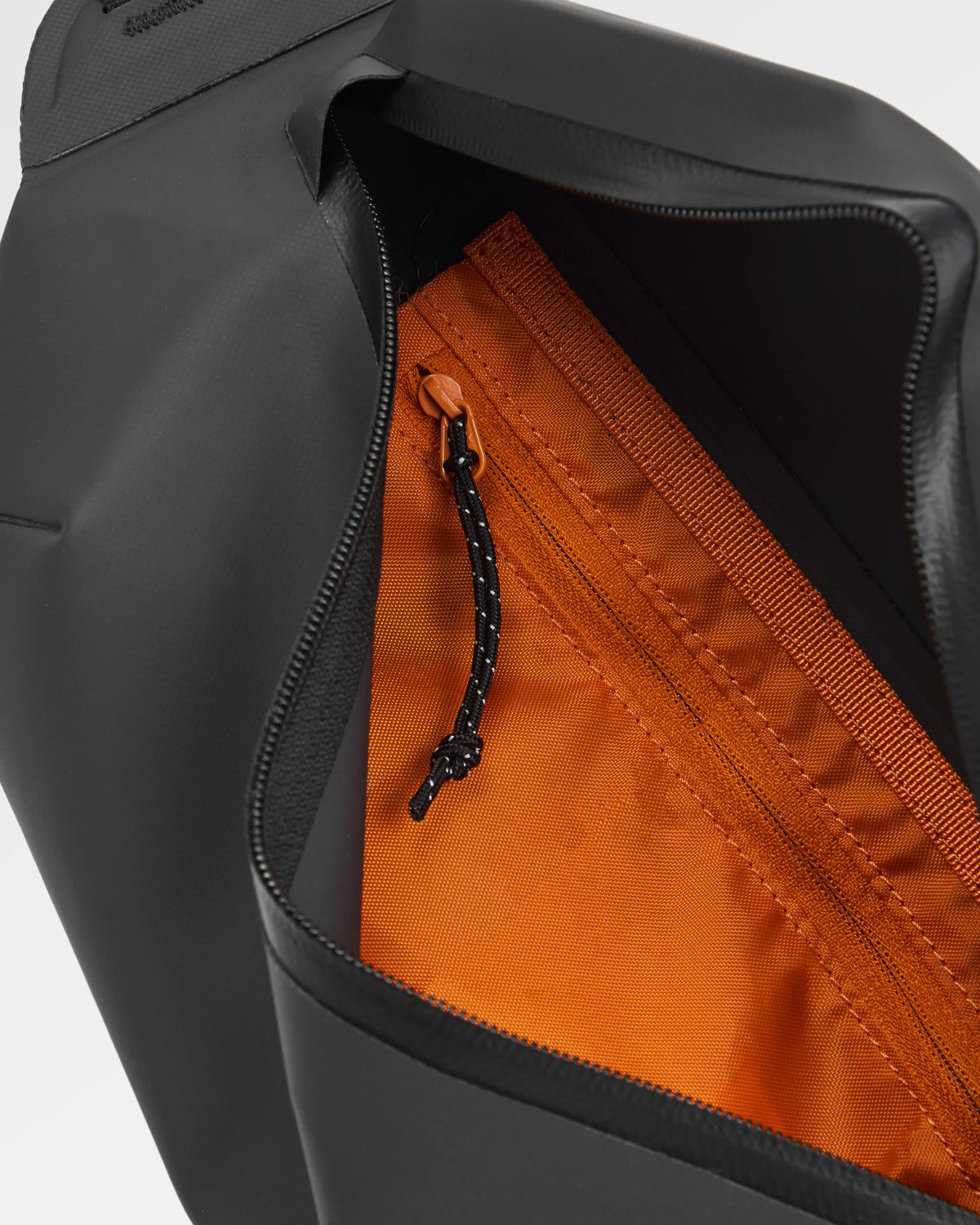 Tide Nylon Hip Pack - Black - Flatlay