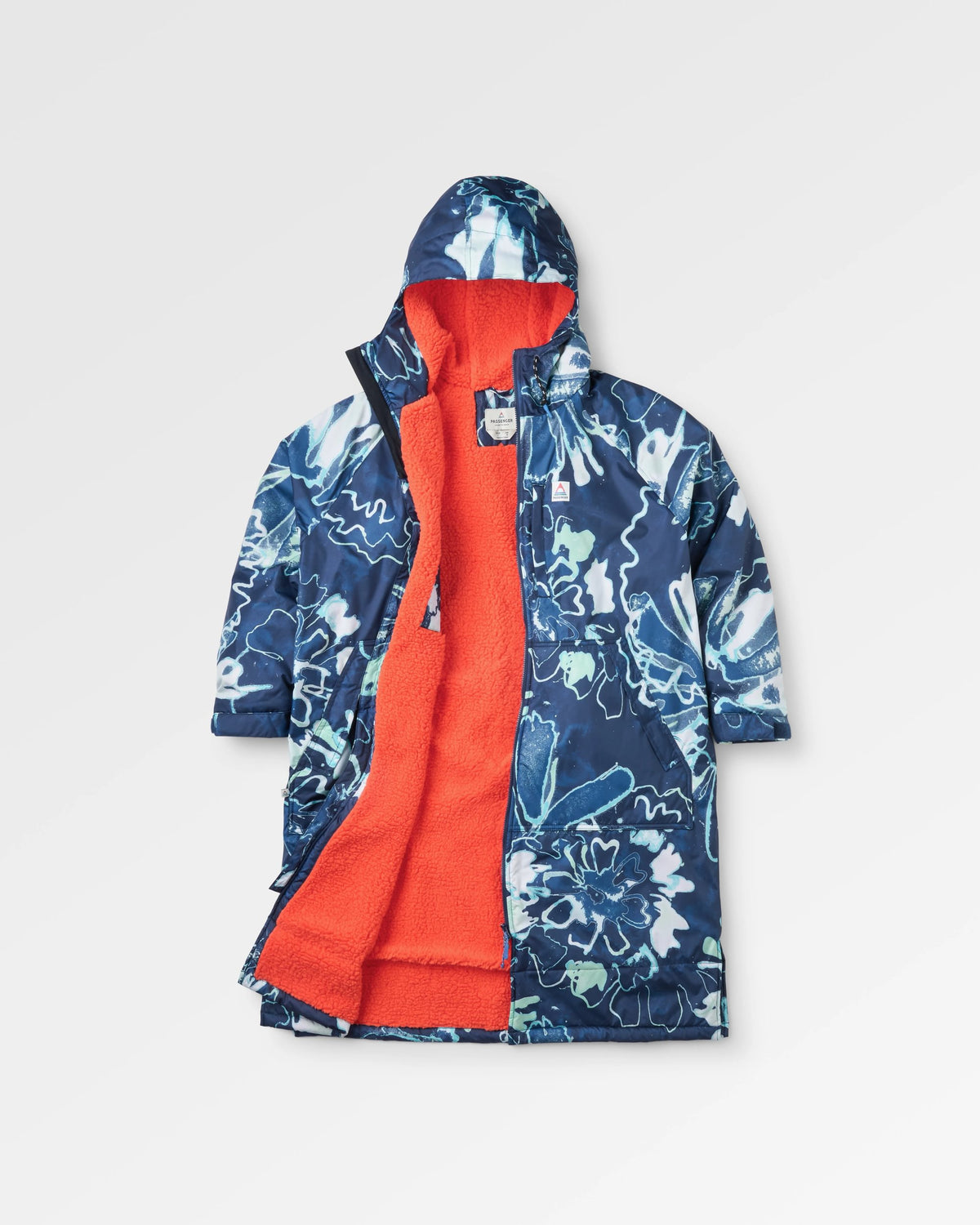 Waves Sherpa Lined Changing Robe - Frost Rich Navy - Flatlay