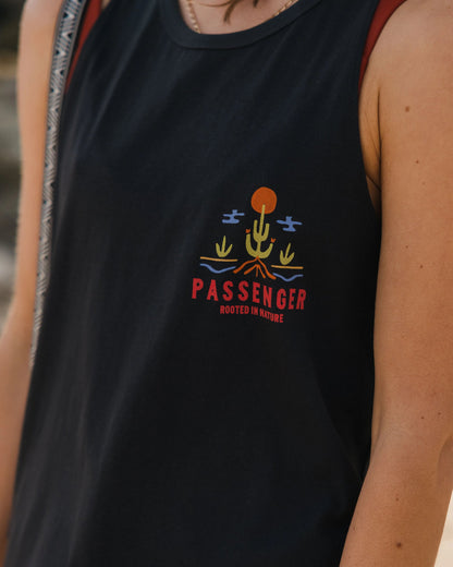 Planted Vest - Black - Lifestyle