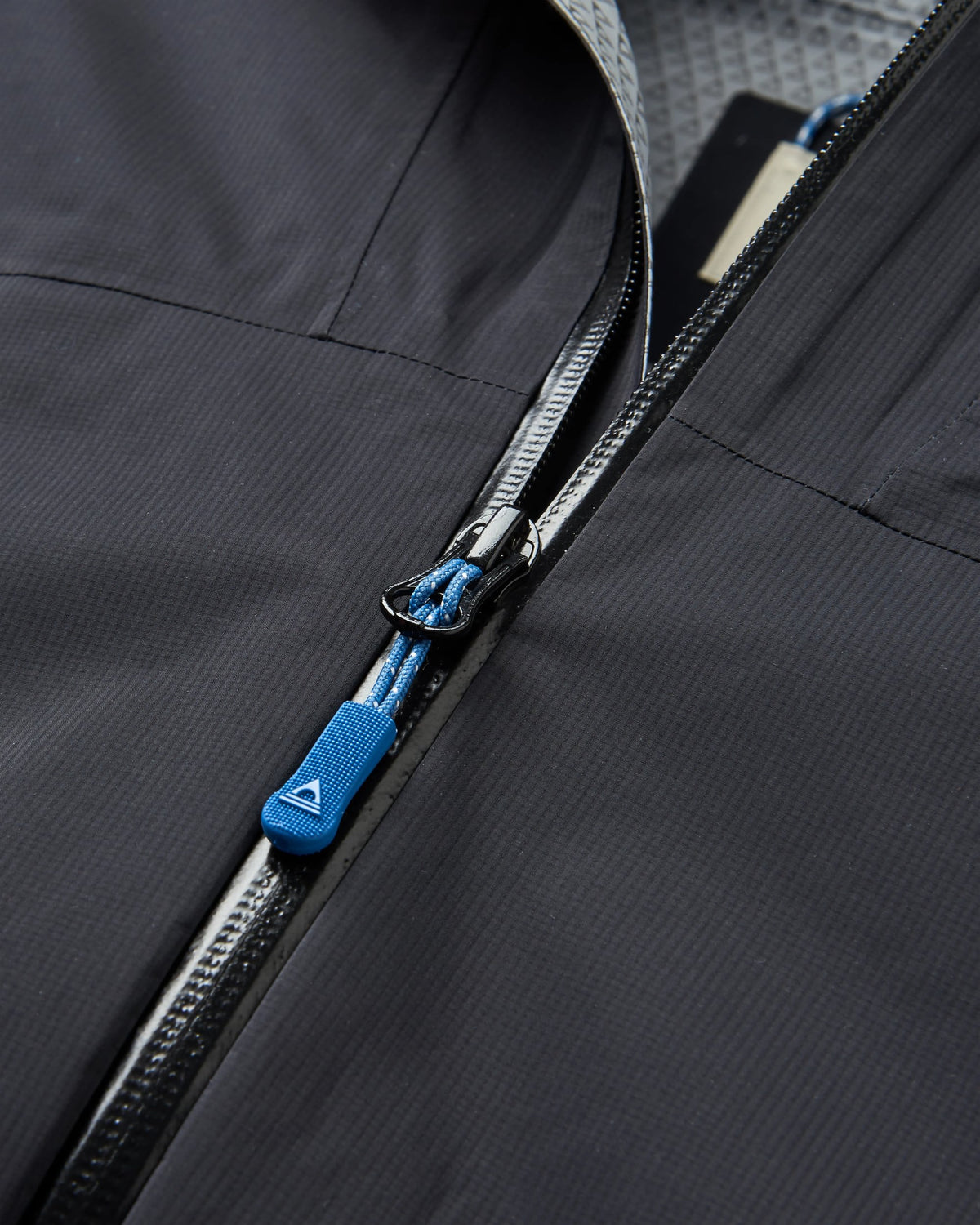 Trailscape Light Women's Waterproof Jacket - Black - Flatlay