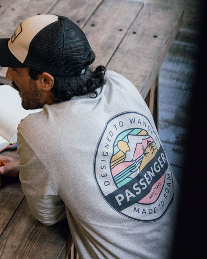 Odyssey LS T-Shirt - Mid Grey Marl - Lifestyle