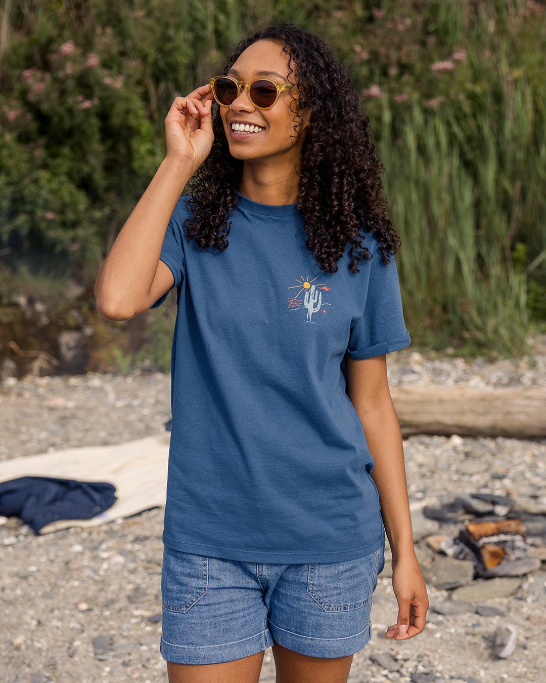 Arabica Oversized T-Shirt - Dark Denim - Lifestyle