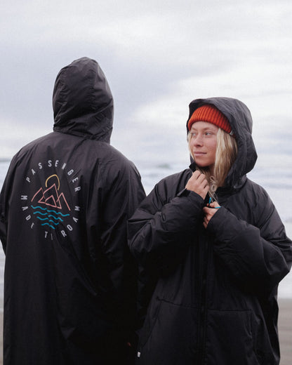 Escapism Sherpa Lined Changing Robe - Black - Lifestyle